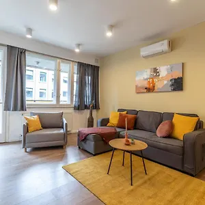 Gems Of - Tiger Eye Apartamento