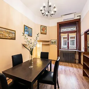  Apartman Oktogon Beautiful Relaxing
