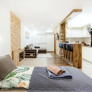 King Of The Inner Apartamento